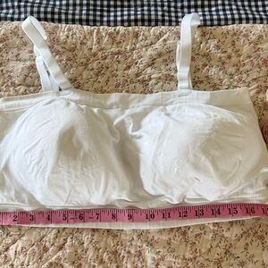 Seamless White Everyday Comfort Bralette